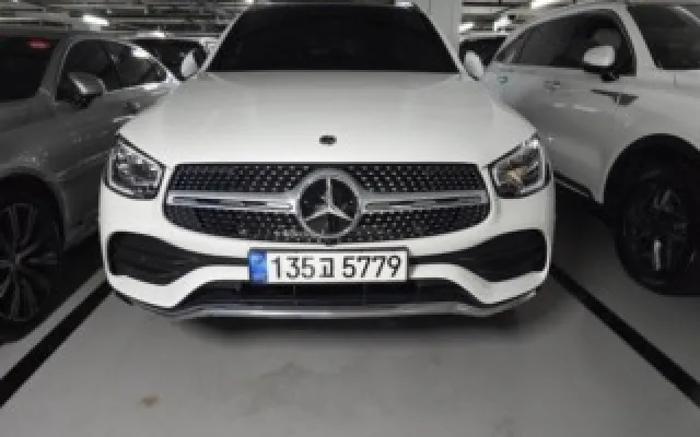 인천신용회복중자동차할부 GLC클래스 X253 GLC 300 e 4MATIC 매물 사진 10 - 2022/04 24,824km